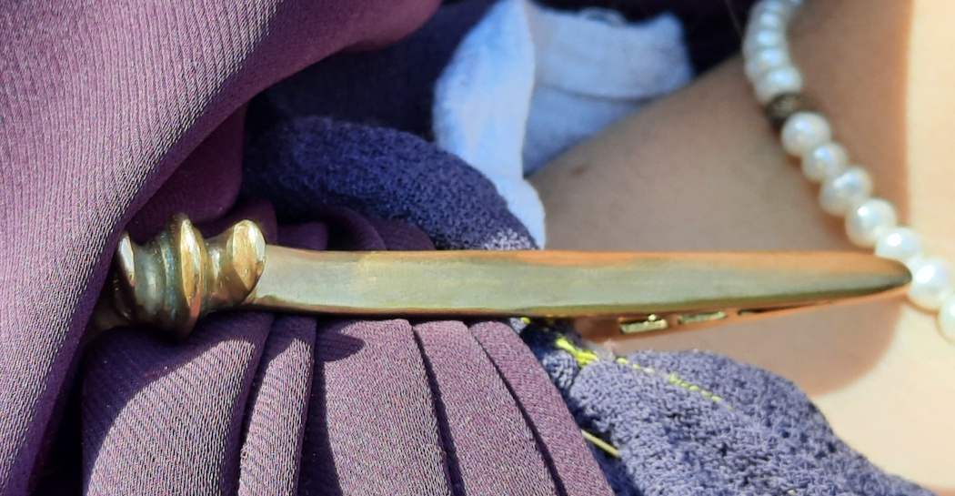 Particolare del costume di Annia Regilla (rievocazione storica) Particolare del costume di Annia Regilla (rievocazione storica)