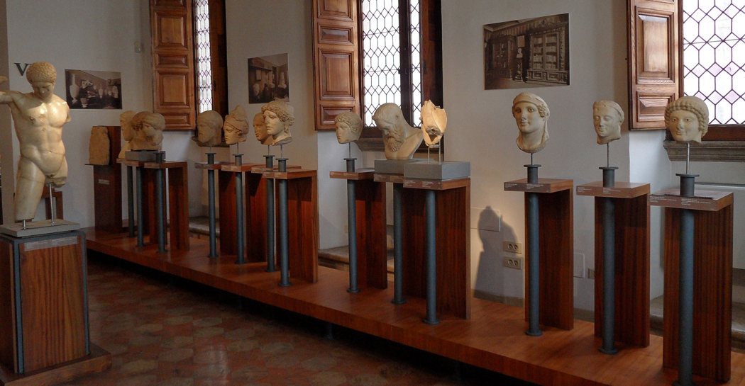 Sala V, Museo Barracco